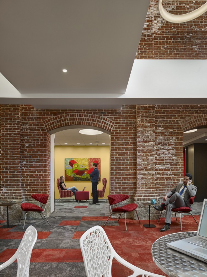 上海辦公室裝修休閑區(qū)裝修設計-第3張圖片-上海古都建筑設計集團 上海辦公室裝修休閑區(qū)裝修設計-第3張圖片-上海古都建筑設計集團