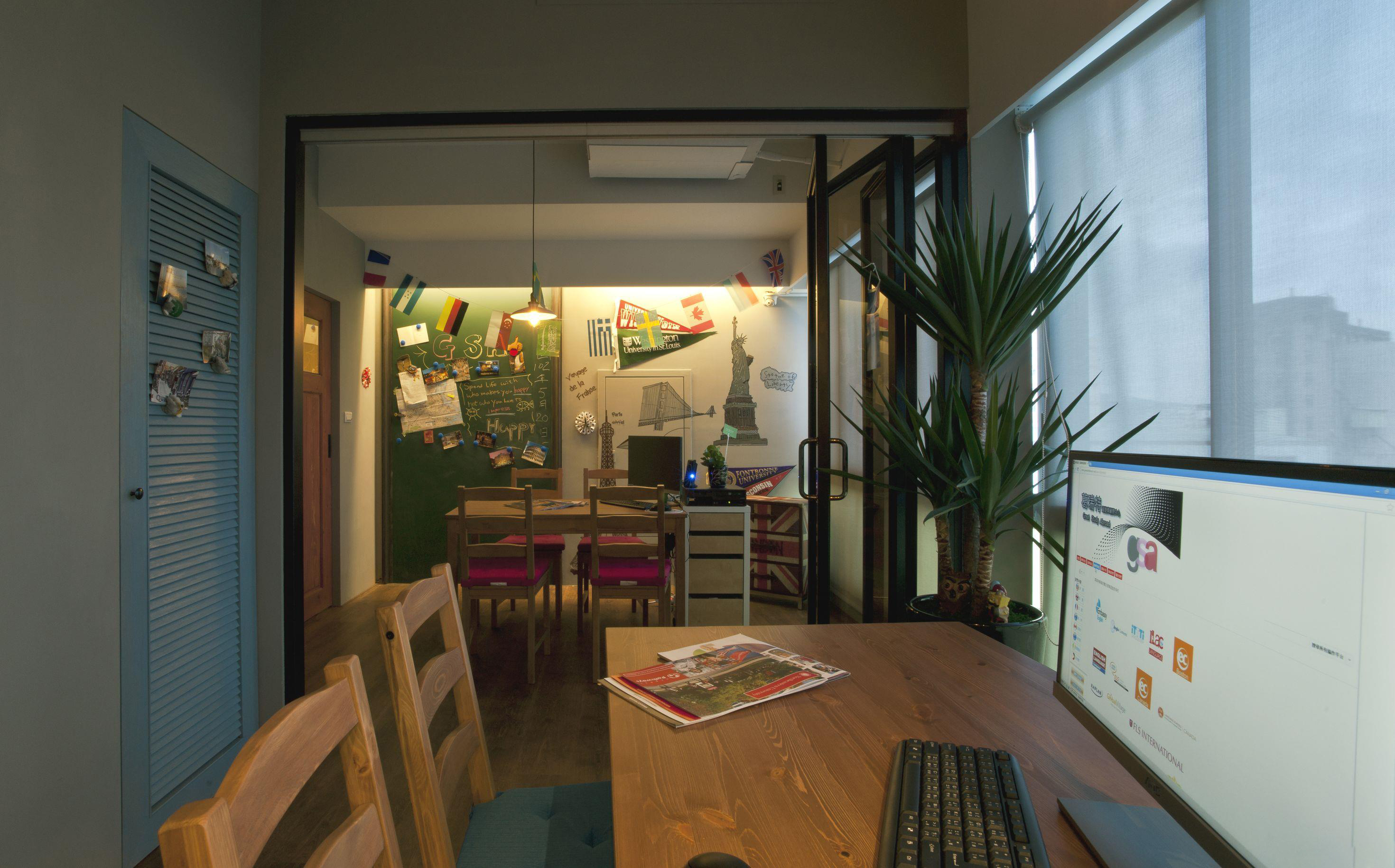 黃浦區(qū)觀景辦公室裝修設(shè)計-第7張圖片-上海古都建筑設(shè)計集團(tuán) 黃浦區(qū)觀景辦公室裝修設(shè)計-第7張圖片-上海古都建筑設(shè)計集團(tuán)