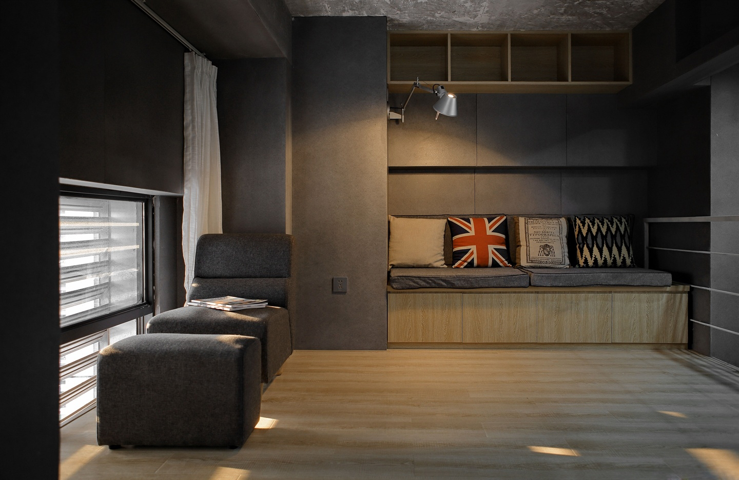 上海復(fù)式工業(yè)風(fēng)辦公室裝修設(shè)計-第15張圖片-上海古都建筑設(shè)計集團(tuán) 上海復(fù)式工業(yè)風(fēng)辦公室裝修設(shè)計-第15張圖片-上海古都建筑設(shè)計集團(tuán)