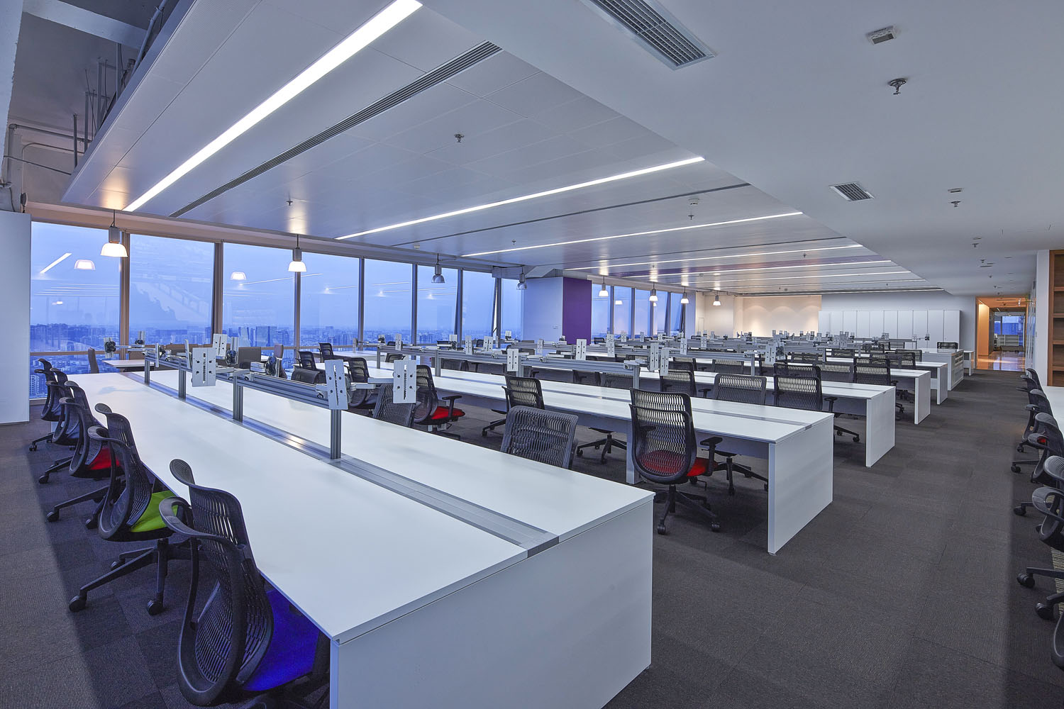 現代科技風辦公室裝修設計效果圖-第3張圖片-上海古都建筑設計集團 現代科技風辦公室裝修設計效果圖-第3張圖片-上海古都建筑設計集團