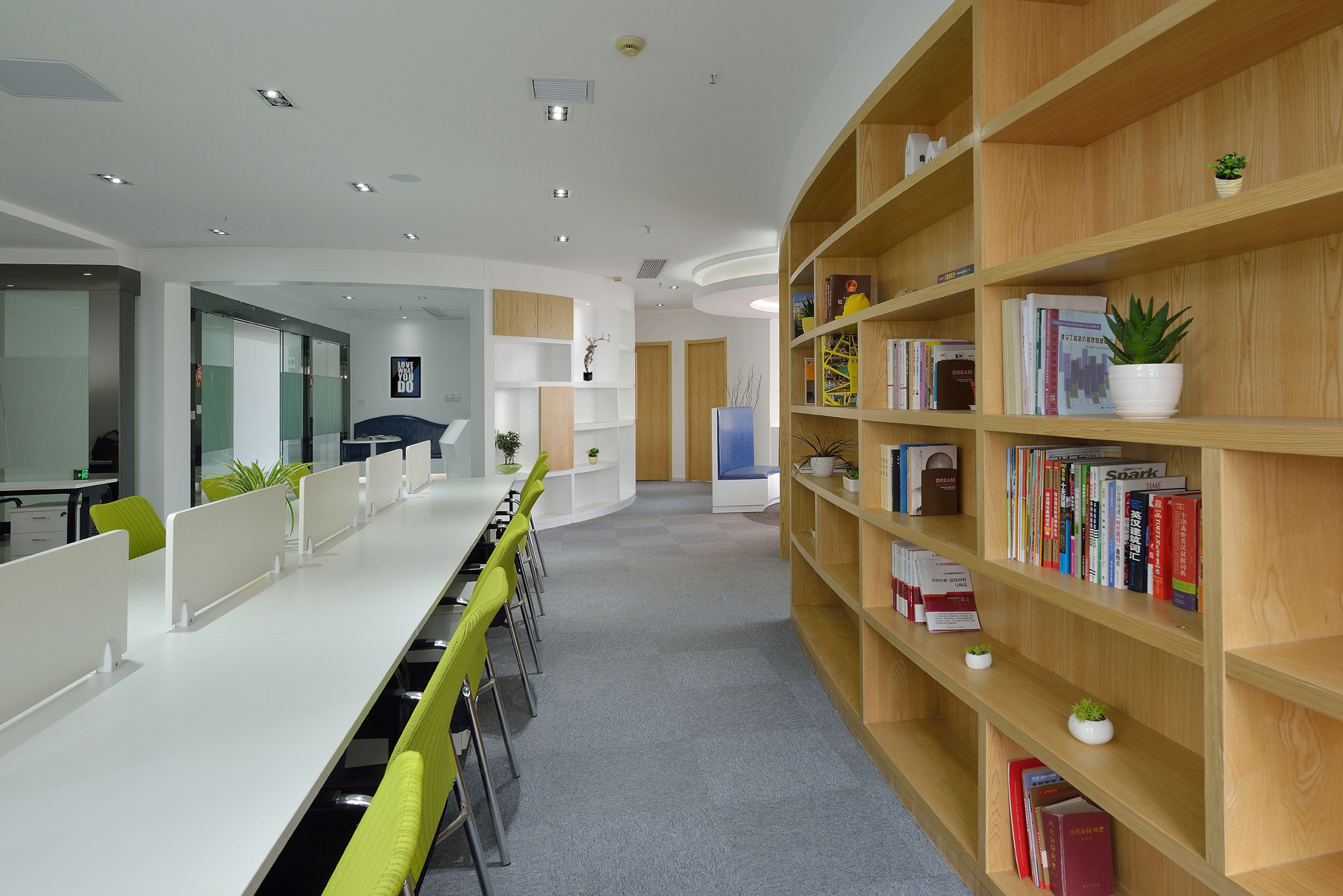 青浦區辦公室裝修簡約風設計-第3張圖片-上海古都建筑設計集團 青浦區辦公室裝修簡約風設計-第3張圖片-上海古都建筑設計集團