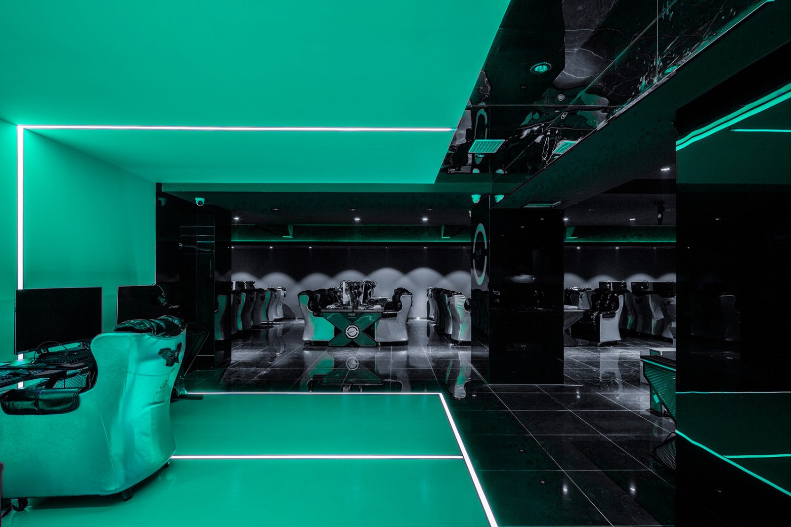 科技電競風格網吧裝修設計-第5張圖片-上海古都建筑設計集團 科技電競風格網吧裝修設計-第5張圖片-上海古都建筑設計集團