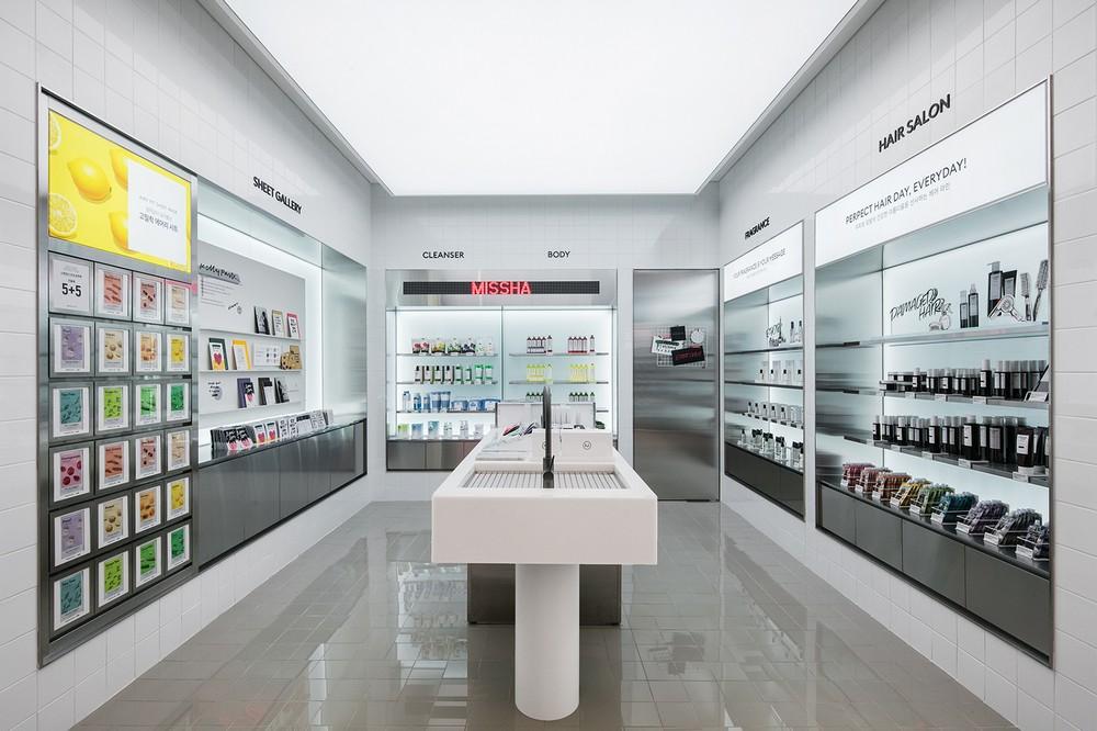 極簡(jiǎn)風(fēng)格化妝品店裝修設(shè)計(jì)-第1張圖片-上海古都建筑設(shè)計(jì)集團(tuán) 極簡(jiǎn)風(fēng)格化妝品店裝修設(shè)計(jì)-第1張圖片-上海古都建筑設(shè)計(jì)集團(tuán)