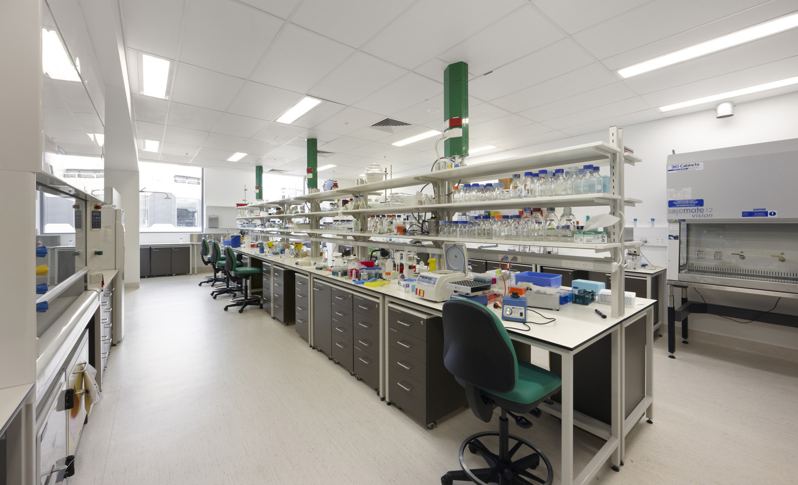 生物科研公司辦公室裝修設計-第3張圖片-上海古都建筑設計集團