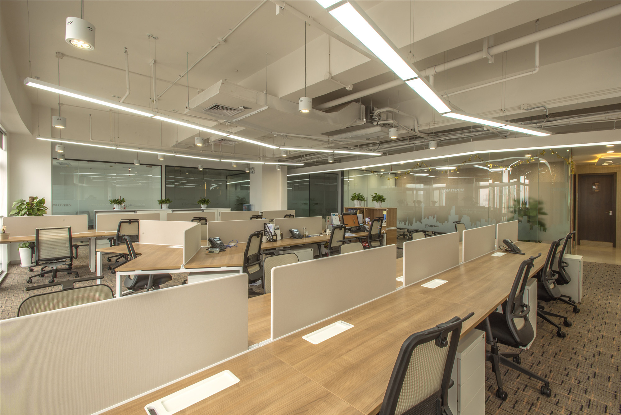 簡約流暢風格寫字樓裝修設計-第1張圖片-上海古都建筑設計集團 簡約流暢風格寫字樓裝修設計-第1張圖片-上海古都建筑設計集團