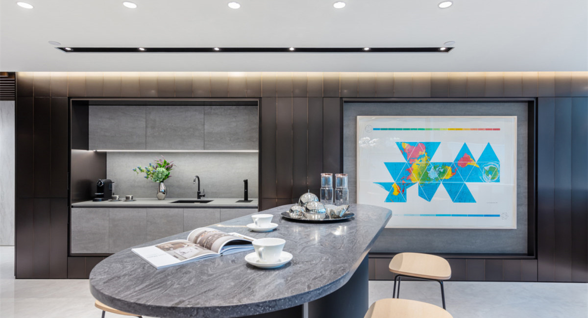 商務(wù)穩(wěn)重風(fēng)格辦公室裝修設(shè)計(jì)-第1張圖片-上海古都建筑設(shè)計(jì)集團(tuán) 商務(wù)穩(wěn)重風(fēng)格辦公室裝修設(shè)計(jì)-第1張圖片-上海古都建筑設(shè)計(jì)集團(tuán)