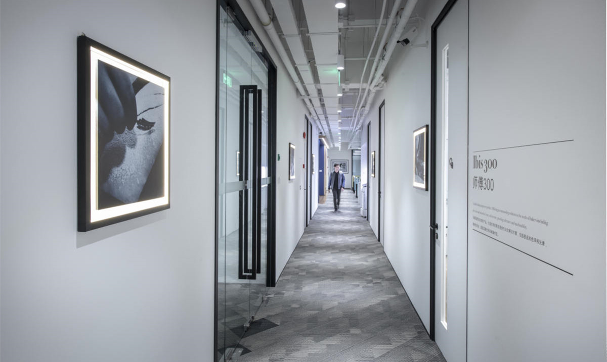 公共科技風格辦公室裝修設計-第3張圖片-上海古都建筑設計集團 公共科技風格辦公室裝修設計-第3張圖片-上海古都建筑設計集團