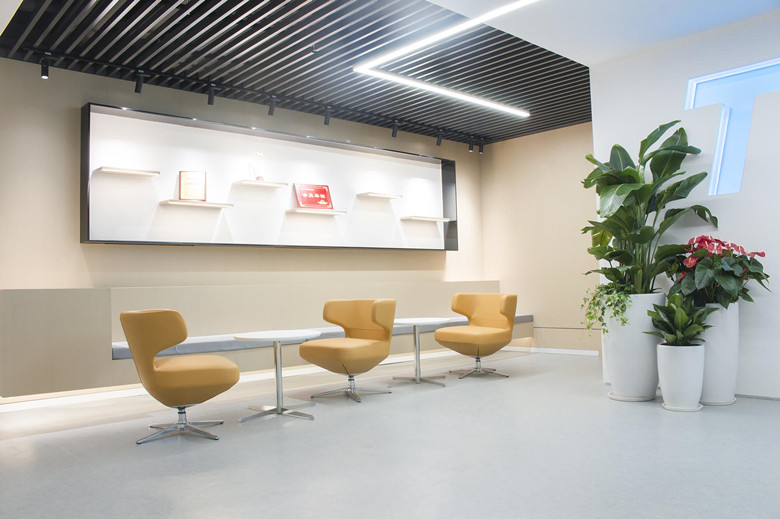 4800平科技有限公司辦公室設(shè)計效果-第1張圖片-上海古都建筑設(shè)計集團 4800平科技有限公司辦公室設(shè)計效果-第1張圖片-上海古都建筑設(shè)計集團